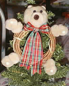 bear_on_tree (82K)