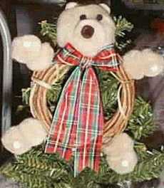 bear_on_tree