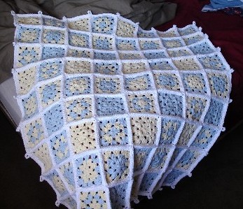 Craft Ideas Baby on Granny Square Baby Blanket To Crochet   Free Crochet Pattern