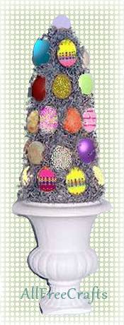 eggtopiary (11K)