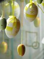 egg-ribbon (4K)