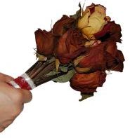 driedrosebouquet (6K)