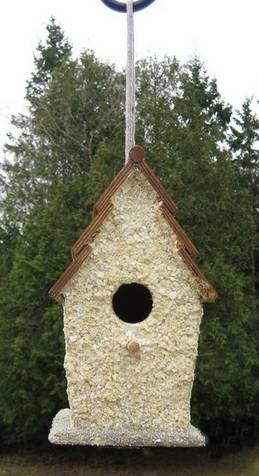 Eggshell Bird House