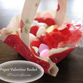 paper Valentine basket with doily wrapping