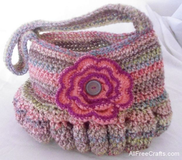 roomy crocheted hobo bag crochet pattern