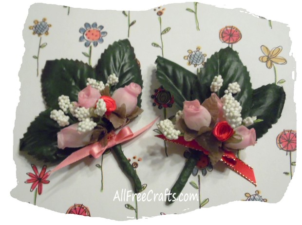 homemade Valentine rosebud posies
